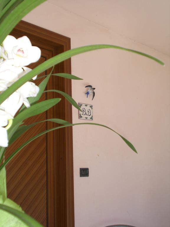 B&B Cav Rondinella Chiavenna Exterior foto