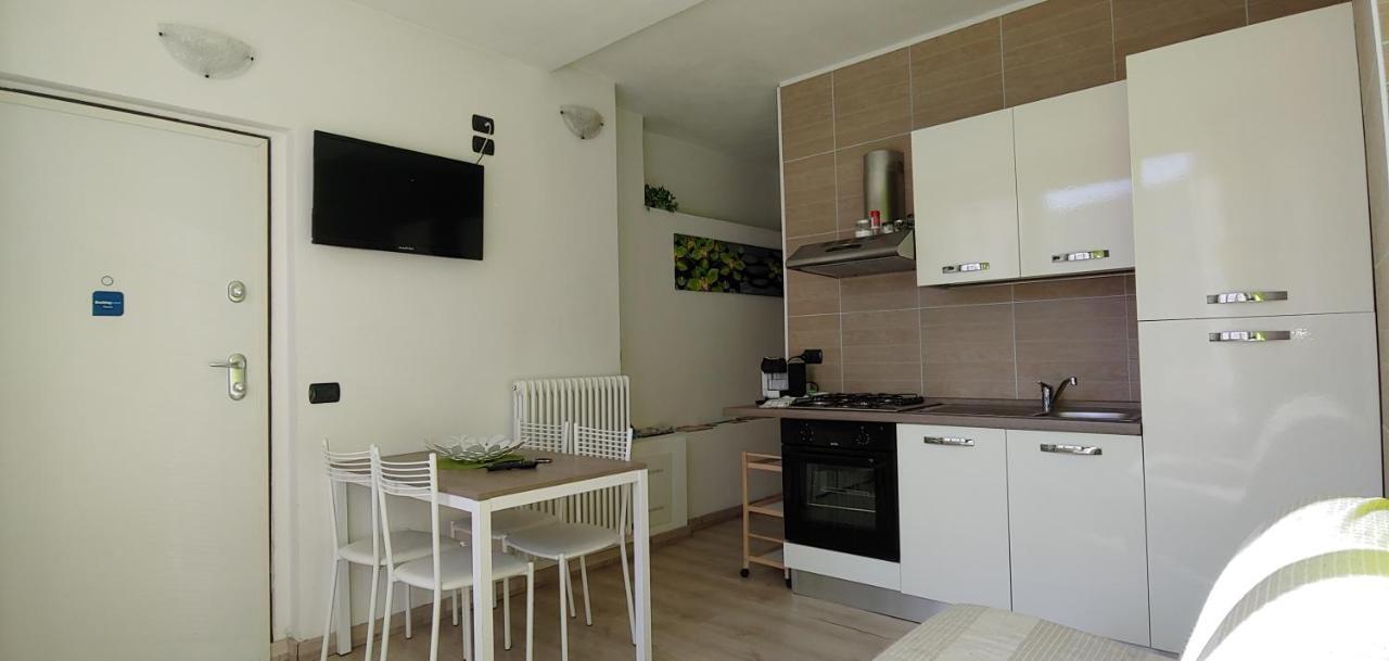 B&B Cav Rondinella Chiavenna Exterior foto